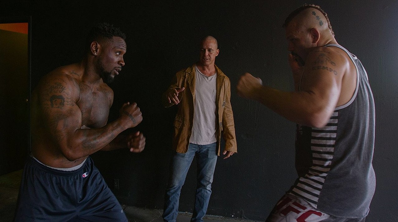 ต่อยไม่เลี้ยง! 'A Violent Man' หนังมวยปล้ำชีวิตที่สะท้อนความจริงโหดของสังคม